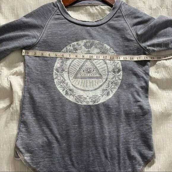 Tokyo Darling Gray Vintage Inspired Sweatshirt with Cutout Super Comfortable XS - Picture 9 of 11